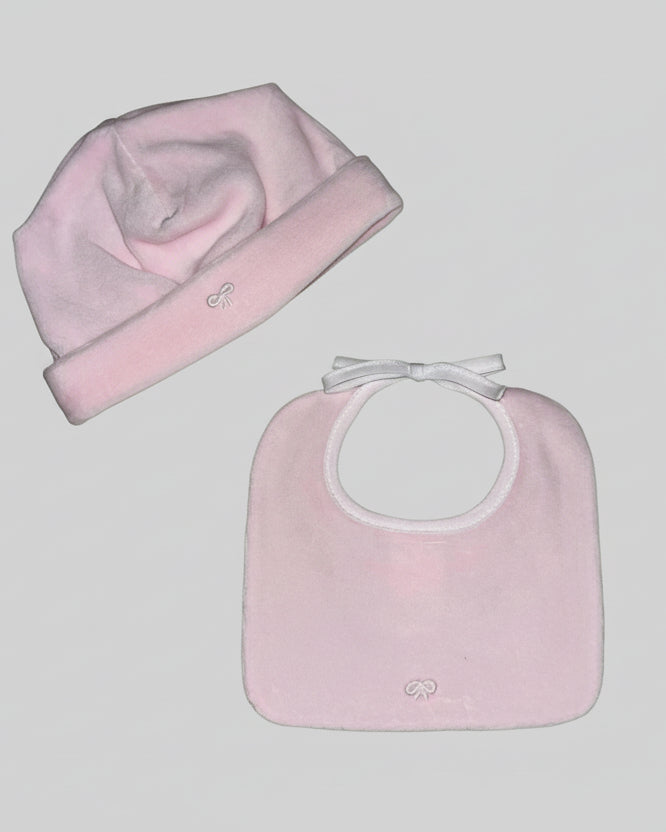 Set Cappello e Bavetta con Fiocchetto